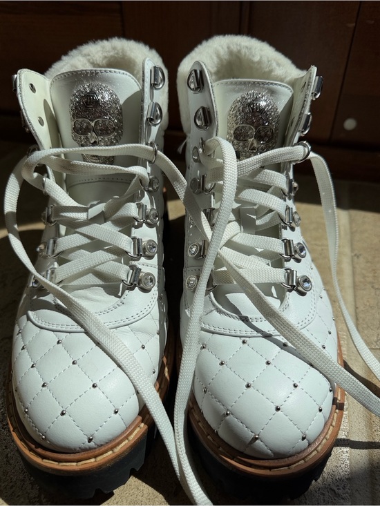 Philipp Plein Shoes - Philipp Plein White Quilted Lace-Up Fleece Collar Boots with Swarovski Skulls